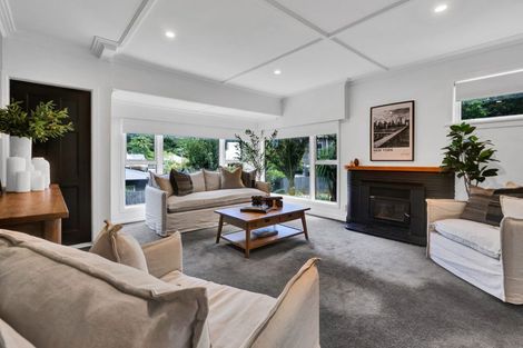 Photo of property in 21a Bracken Street, New Plymouth, 4310