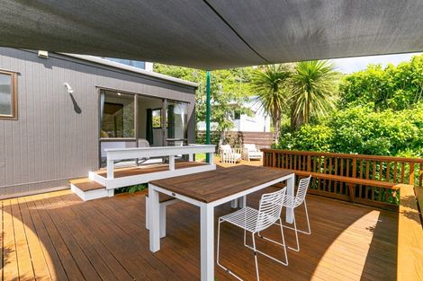 Photo of property in 12 Ramsey Place, Karori, Wellington, 6012