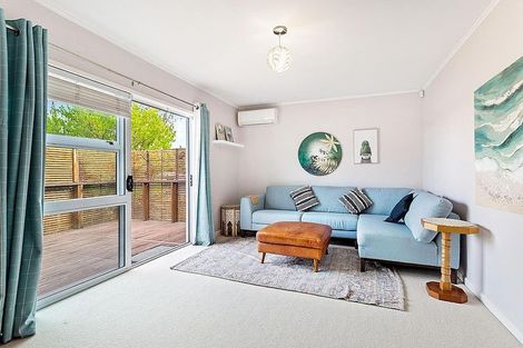 Photo of property in 699 Te Atatu Road, Te Atatu Peninsula, Auckland, 0610
