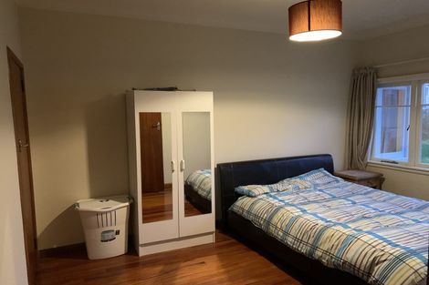 Photo of property in 14 Seaview Avenue, Northcote, Auckland, 0627