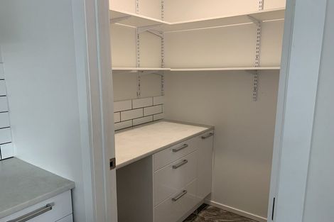 Photo of property in 19a Chestnut Close, Kelvin Grove, Palmerston North, 4414