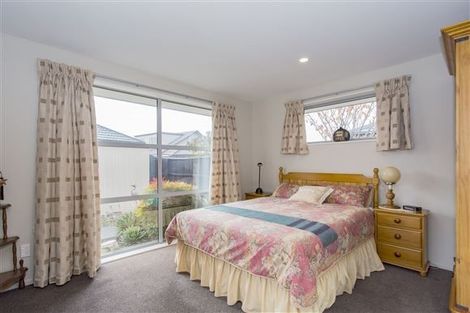 Photo of property in 28 Burbank Drive, Aidanfield, Christchurch, 8025