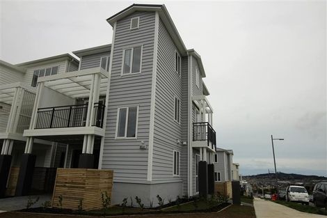 Photo of property in 40 Fernly Rise, Flat Bush, Auckland, 2019