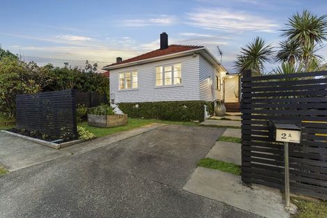 Photo of property in 2a Wesley Street, Devonport, Auckland, 0624