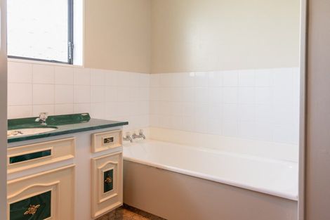 Photo of property in 13 Victoria Avenue, Dannevirke, 4930