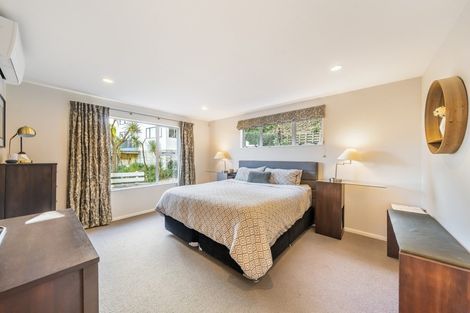 Photo of property in 87a Volga Street, Island Bay, Wellington, 6023