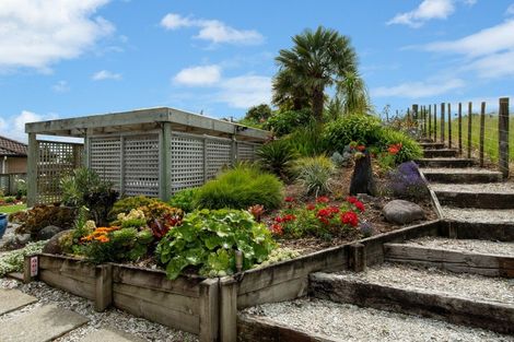 Photo of property in 39 Browns Drive, Waihi Beach, 3611