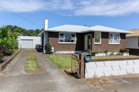 Photo of property in 21 King Street, Waitara, 4320