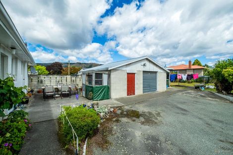 Photo of property in 52 Opie Street, Waimate, 7924