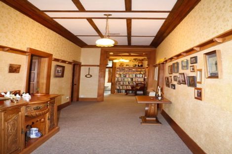 Photo of property in 49 Eglinton Street, Winton, 9720