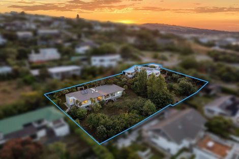 Photo of property in 7 Rangatira Terrace, Mount Pleasant, Christchurch, 8081