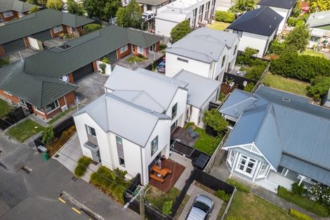 Photo of property in 2/20 Hume Street, Sydenham, Christchurch, 8023