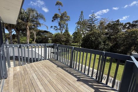 Photo of property in 52a Ferry Parade, Herald Island, Auckland, 0618