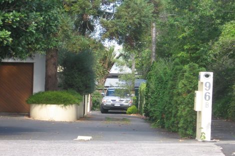 Photo of property in 1/96 Shakespeare Road, Milford, Auckland, 0620