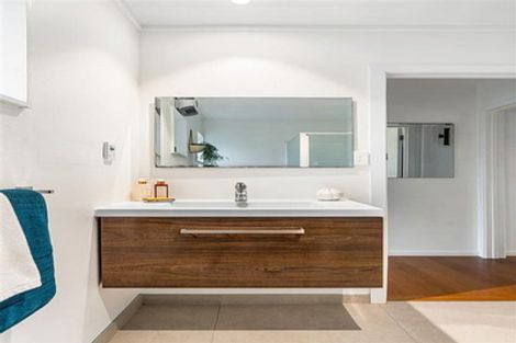 Photo of property in 164 Bambury Place, Onemana, Whangamata, 3691