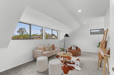 Photo of property in 15 Parkham Drive, Burnside, Christchurch, 8053