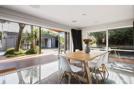 Photo of property in 33 Burnett Street, Oxford, 7430