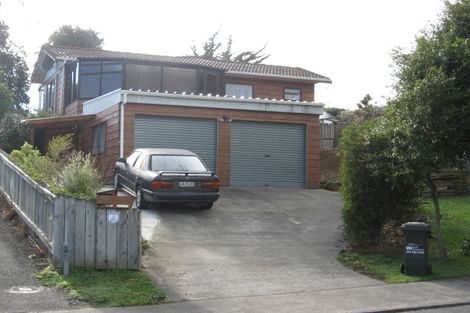 Photo of property in 14 Hookway Grove, Paraparaumu, 5032