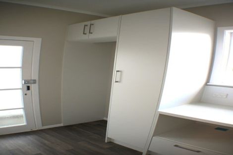 Photo of property in 9 Brown Grove, Fairfield, Lower Hutt, 5011