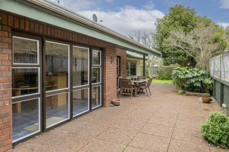 Photo of property in 16 Regal Street, Levin, 5510