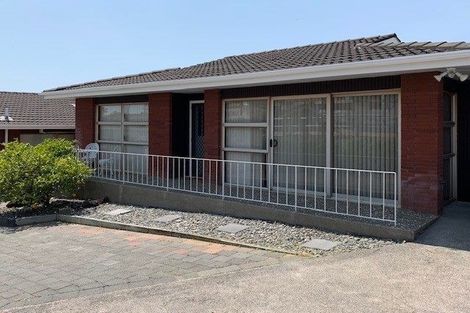 Photo of property in 2/131 Union Road, Howick, Auckland, 2014