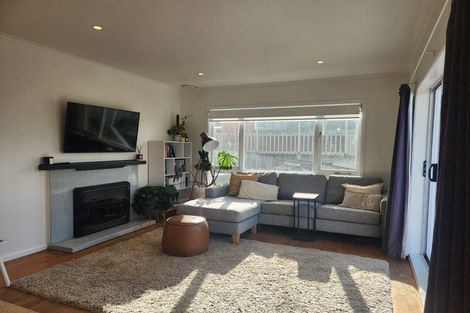 Photo of property in 1 Fern Way, Brookfield, Tauranga, 3110