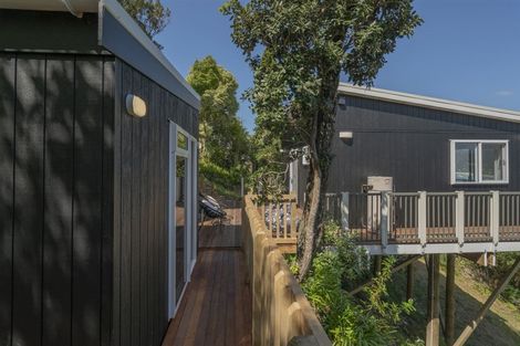 Photo of property in 185 Paku Drive, Tairua, 3508