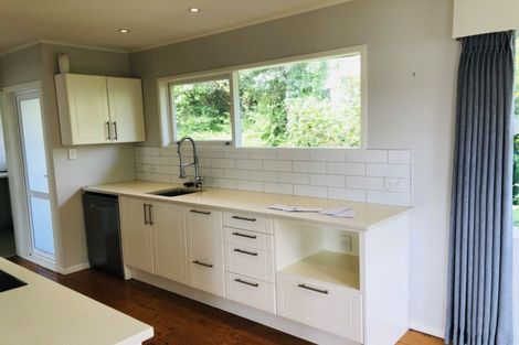 Photo of property in 1 Mawson Avenue, Torbay, Auckland, 0630