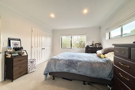 Photo of property in 32 Rush Creek Drive, Westgate, Auckland, 0614