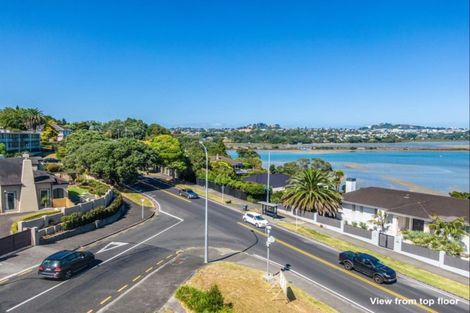 Photo of property in 165 Paritai Drive, Orakei, Auckland, 1071