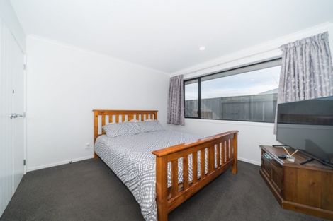 Photo of property in 37 James Line, Kelvin Grove, Palmerston North, 4414