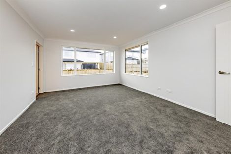 Photo of property in 40 Hangahai Road, Flat Bush, Auckland, 2019