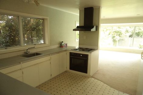 Photo of property in 16 Mclaren Place, Chedworth, Hamilton, 3210