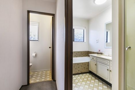 Photo of property in 1/6 Quentin Avenue, Epsom, Auckland, 1023