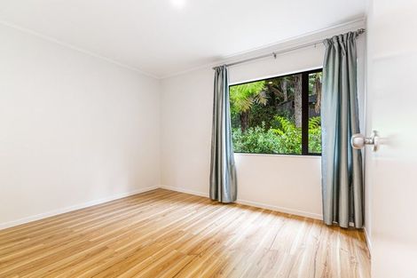 Photo of property in 9b View Road, Glenfield, Auckland, 0627