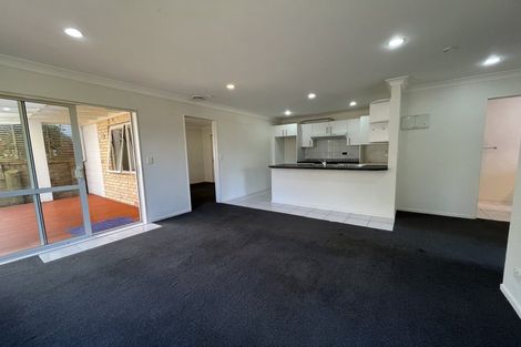 Photo of property in 11 The Enclave, Totara Heights, Auckland, 2105