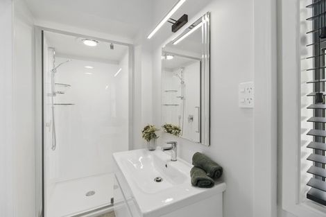 Photo of property in 96 Eliot Street, New Plymouth, 4310