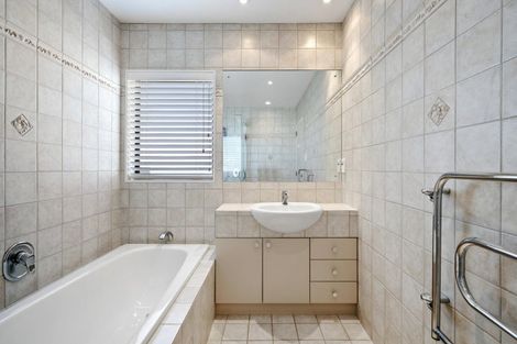 Photo of property in 1/2 The Esplanade, Eastern Beach, Auckland, 2012