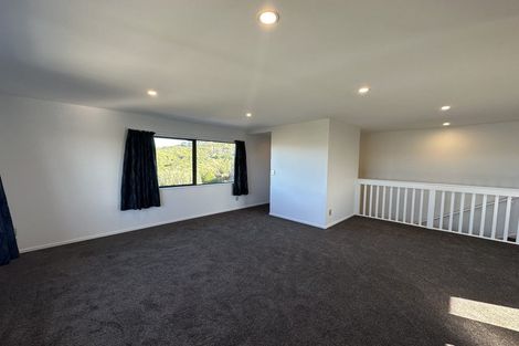 Photo of property in 31a Hiwi Crescent, Titahi Bay, Porirua, 5022