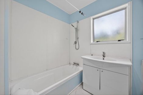 Photo of property in 2/34a Helena Street, Massey, Auckland, 0614