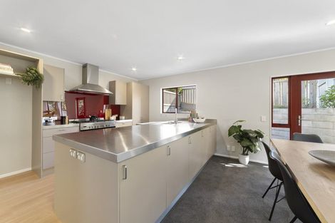 Photo of property in 8 Karamu Street, Ngaio, Wellington, 6035