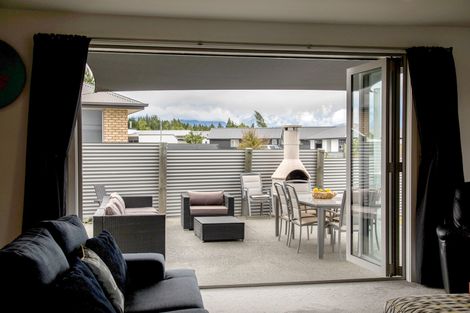 Photo of property in 17 Rhoboro Road, Twizel, 7901