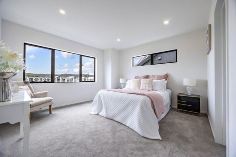 Photo of property in 6 Kartolina Crescent, Kumeu, 0810