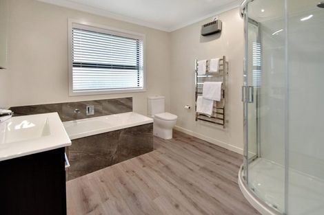 Photo of property in 8 Birch Hill Drive, Twizel, 7901