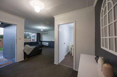 Photo of property in 17 Winchester Street, Awapuni, Palmerston North, 4412