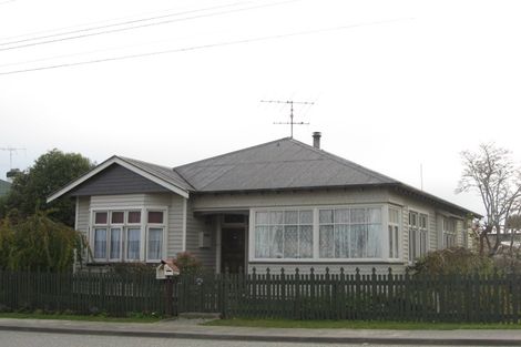 Photo of property in 54 Northumberland Street, Tapanui, 9522