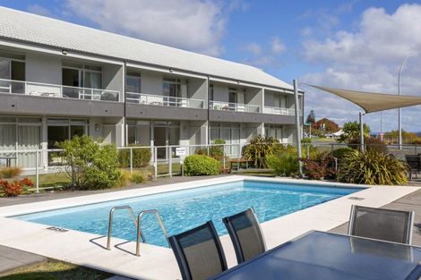 Photo of property in 300 Lake Terrace, Two Mile Bay, Taupo, 3330