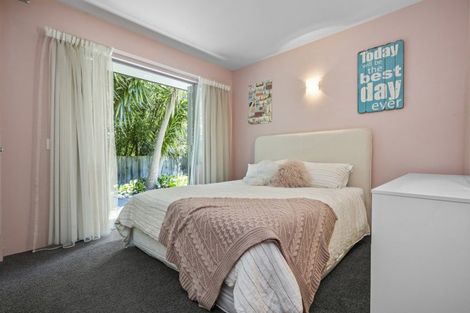 Photo of property in 18 Saint James Drive, Huntington, Hamilton, 3210