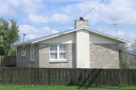 Photo of property in 15 Elliott Crescent, Owhata, Rotorua, 3010