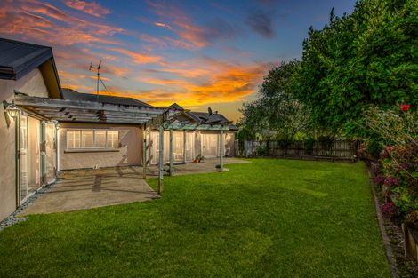 Photo of property in 18 Roderick Place, Rototuna, Hamilton, 3210